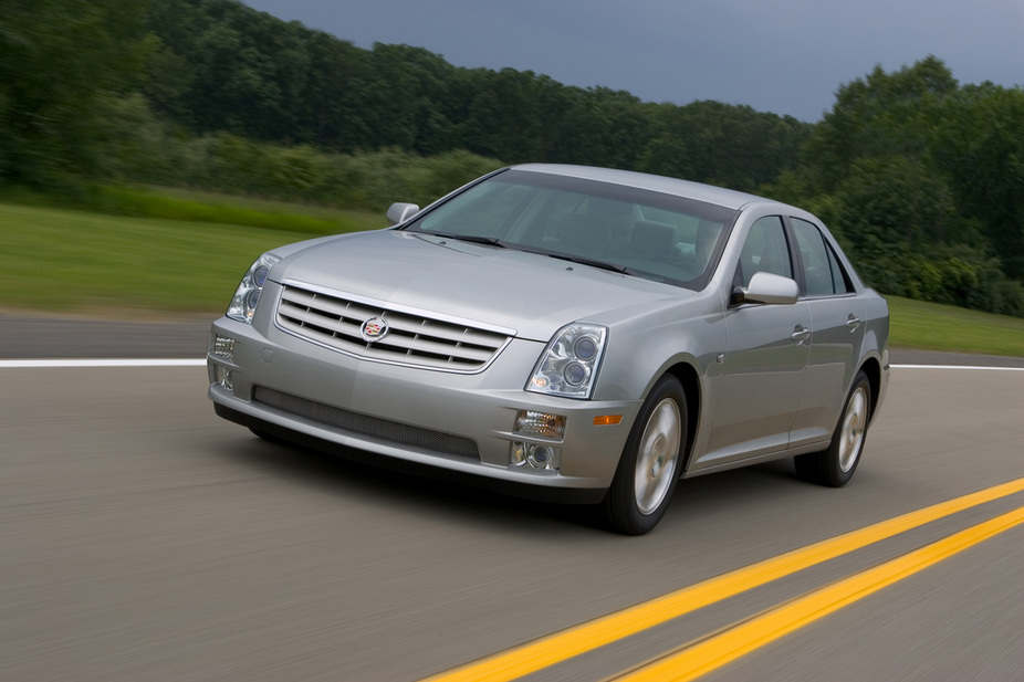 Cadillac STS V8