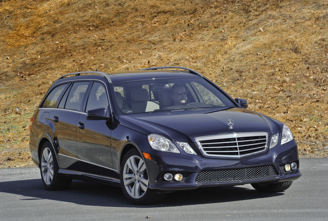 Mercedes-Benz E-Class E350 4MATIC Wagon (USA)