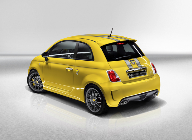 Abarth 695 Tributo Ferrari