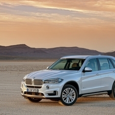 BMW X5 M50d