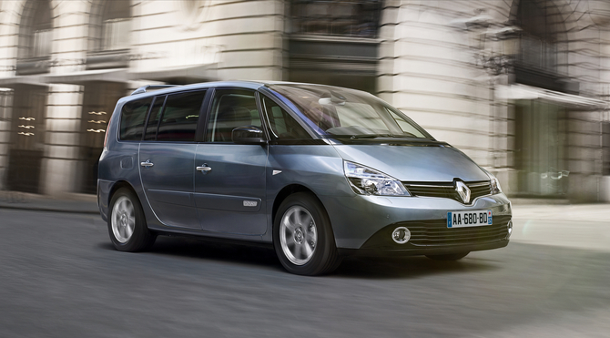 Le nouveau Renault Espace propose une caméra de recul