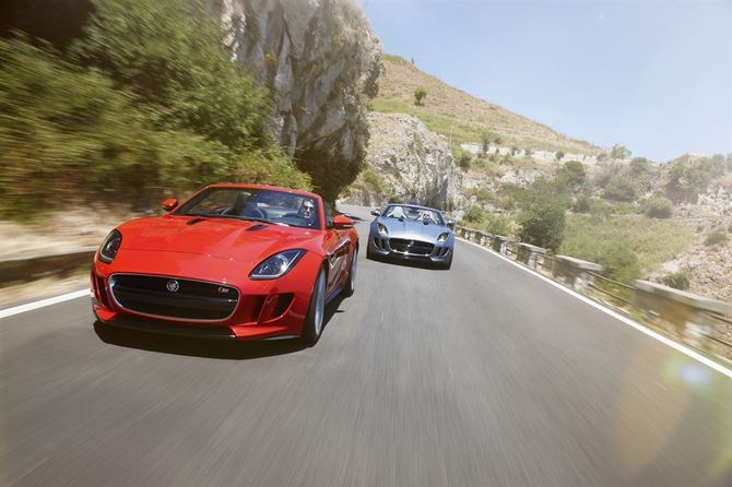 Jaguar Releases First Undisguised Image of F-Type