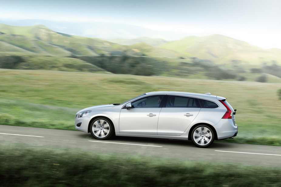 Volvo V60 D5 Momentum AWD Geartronic