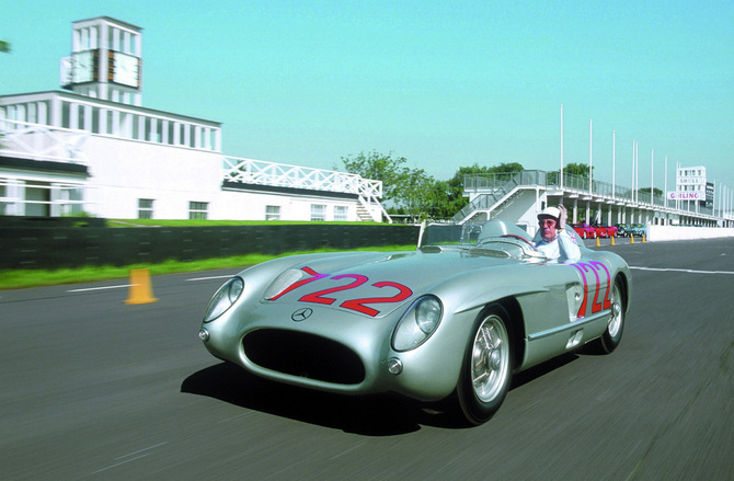 Mercedes-Benz 300 SLR Roadster