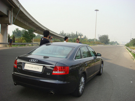 Audi A6 L 3.2 FSI (CN)