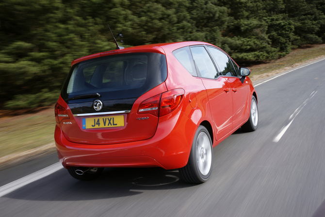 Vauxhall Meriva MPV 1.4T 120hp SE