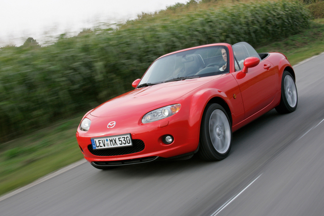 Mazda MX-5 1.8