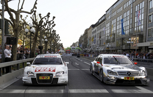 Apresentação dos carros em Wiesbaden em 2011