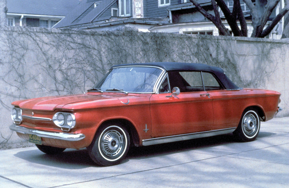 O Corvair ficou famoso por ter dado origem a uma s&eacute;rie de acidentes