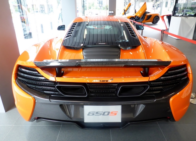 McLaren 650S