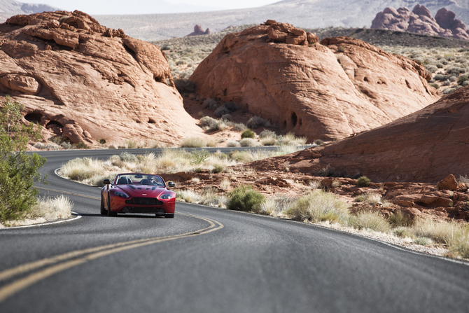 Aston Martin V12 Vantage S Roadster