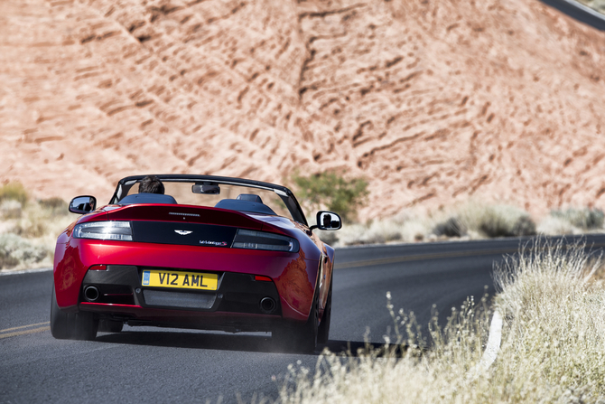 Aston Martin V12 Vantage S Roadster