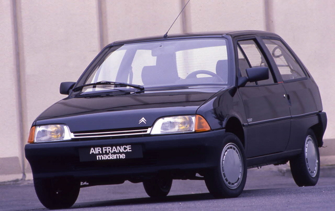 Citroën AX Air France Madame