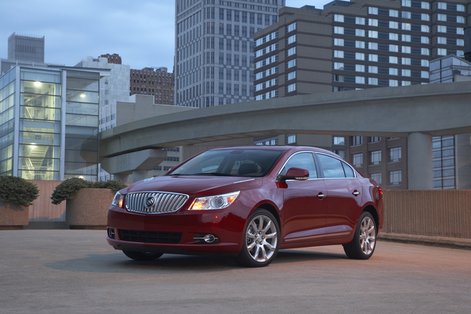 Buick LaCrosse CX 4 cyl