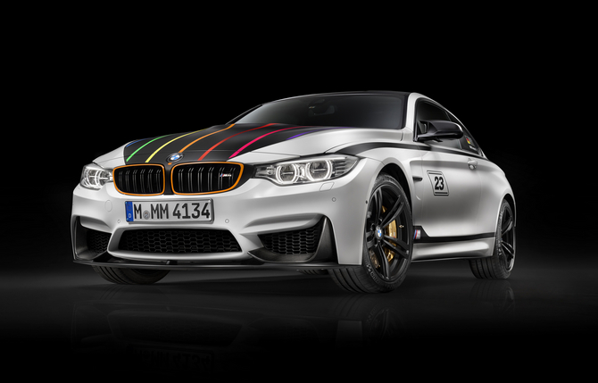 Der BMW M4 DTM Champion Edition