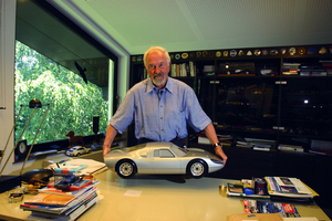 Ferdinand Alexander Porsche é considerado o pai do modelo 911