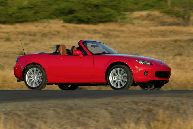 Mazda MX-5 1.8