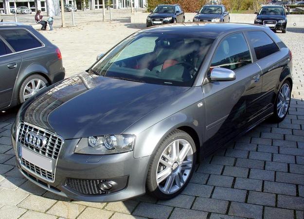 Audi S3 S-Tronic