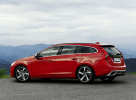 Volvo V60 D4 R-Design