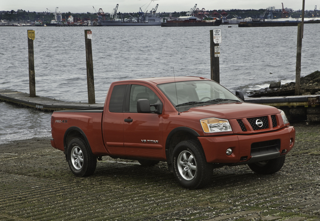 Nissan Titan Crew Cab SV 4X4 LWB