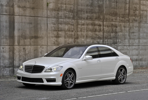 Mercedes-Benz S65 AMG Sedan