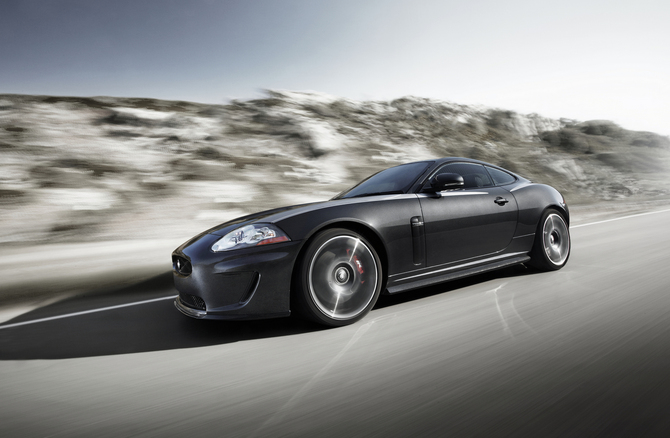 Jaguar XKR 75