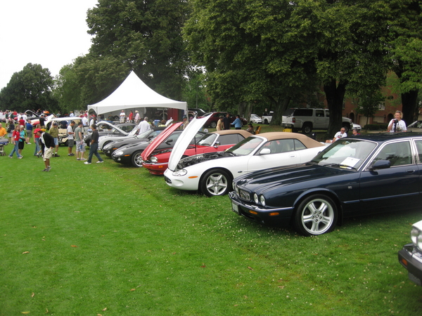 The 2012 Pittsburgh Vintage Grand Prix. 