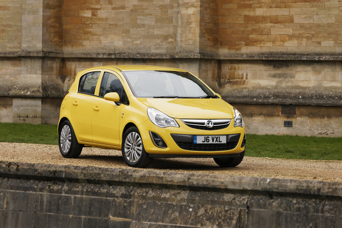 Vauxhall Corsa Hatchback 1.6 VXR