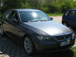 BMW 330i