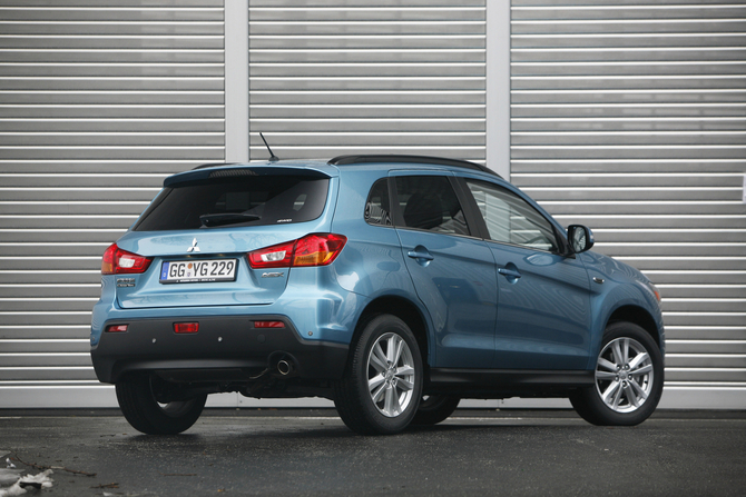 Mitsubishi ASX 4WD 1.8 Di-D ASG Instyle