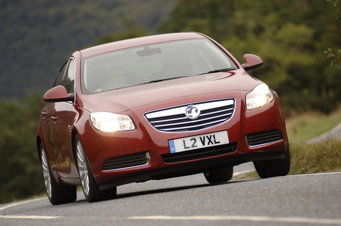 Vauxhall Insignia Hatchback 1.8 VVT ES