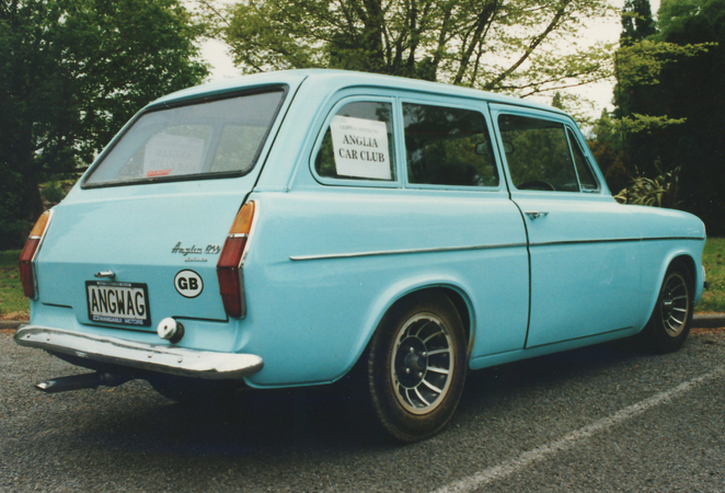 1962 Ford Anglia Estate