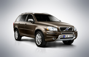 Refreshed Volvo XC90 Gets New Interior and Car Control Via Mobile Phone App