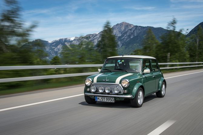 Opting for a classic car can mean a lot of driving fun and experience...