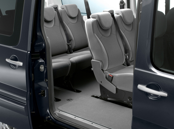 Citroen Berlingo Multispace and Dispatch Combi Refreshed for 2012