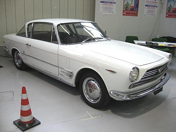 Fiat 2300S Coupé