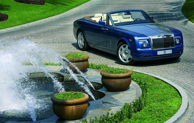 Rolls-Royce Phantom Drophead Coupe