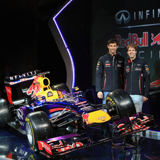 O RB9 é quase idêntico ao RB8