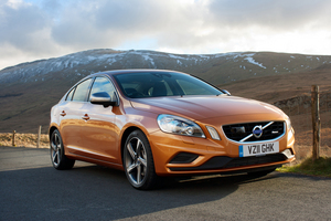 Volvo S60 2.4 D5 R-Design Premium AT