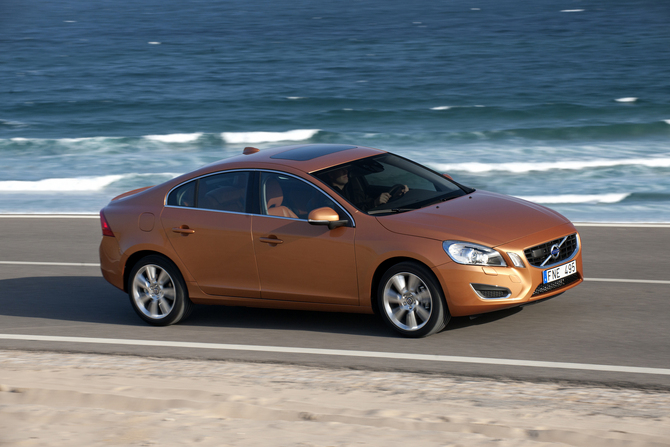 Volvo S60 T4