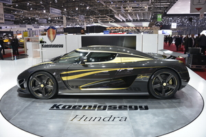 O Hundra celebra a produção do centésimo Koenigsegg