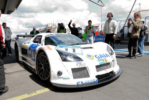 Gumpert Apollo Hybrid