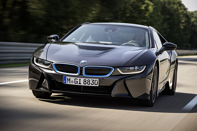 BMW i8