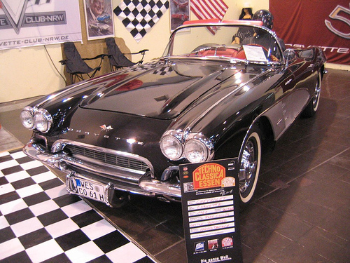 Chevrolet Corvette 327