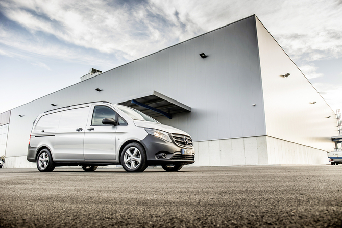 Mercedes-Benz Vito Tourer 6L Base Compact 116CDI/32