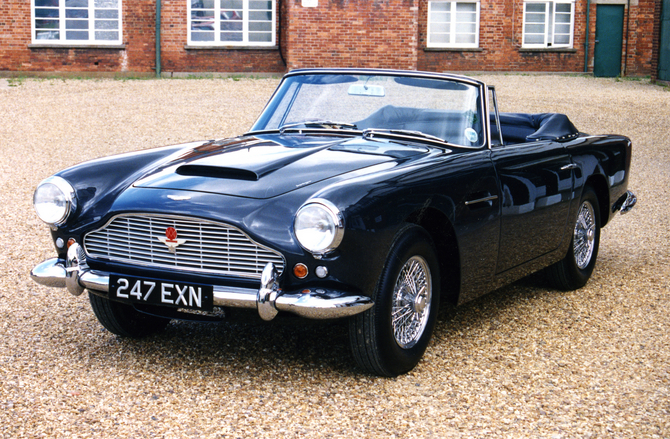 Aston Martin DB4 Convertible