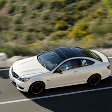 Mercedes-Benz C 63 AMG Coupé w/ Performance Package