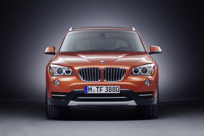 US-Bound BMW X1 Coming with Choice of Two Turbocharged Engines