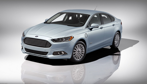 O Ford Fusion Energi plug-in hybrid ainda não está disponível mas poderá ser uma boa opção para frotas