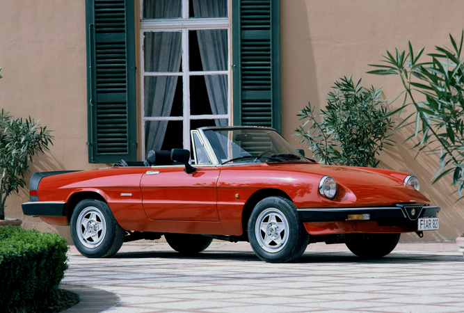 Alfa Romeo Spider Veloce